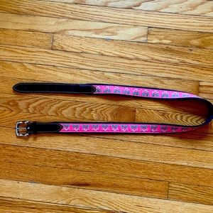 Vineyard Vines belt. 42 size. Santa and Palm Tree design. NWOT